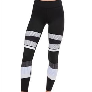 LILYBOD LEGGINGS